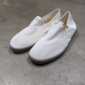 Mesh slip on sneakers size 10.5